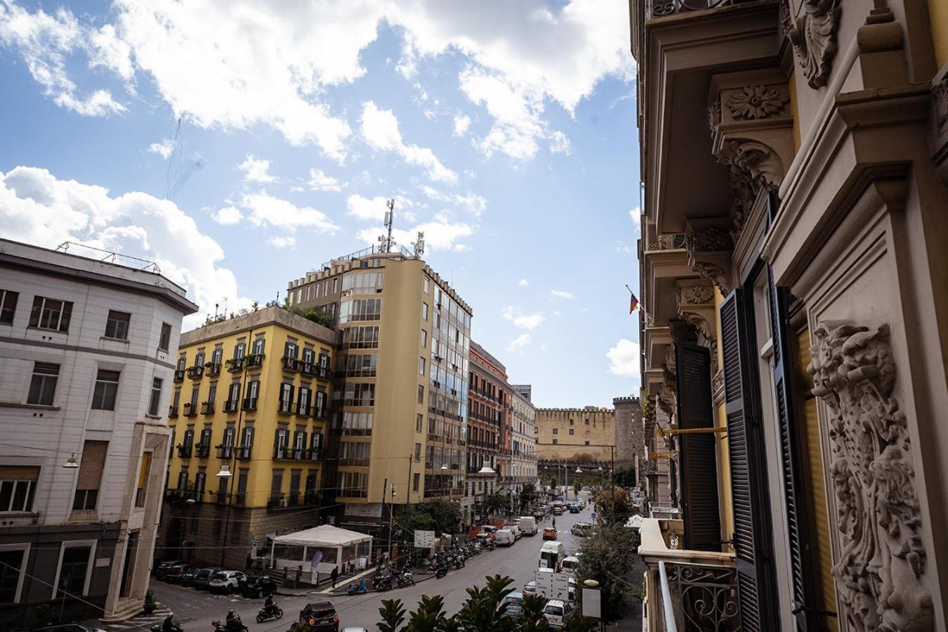 P.C. Boutique H. De Gasperi, Napoli Centro, By Clapa Group Hotell Exteriör bild