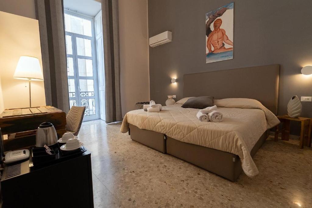 P.C. Boutique H. De Gasperi, Napoli Centro, By Clapa Group Hotell Exteriör bild