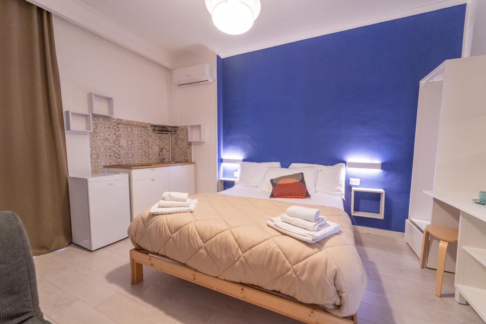 P.C. Boutique H. De Gasperi, Napoli Centro, By Clapa Group Hotell Exteriör bild